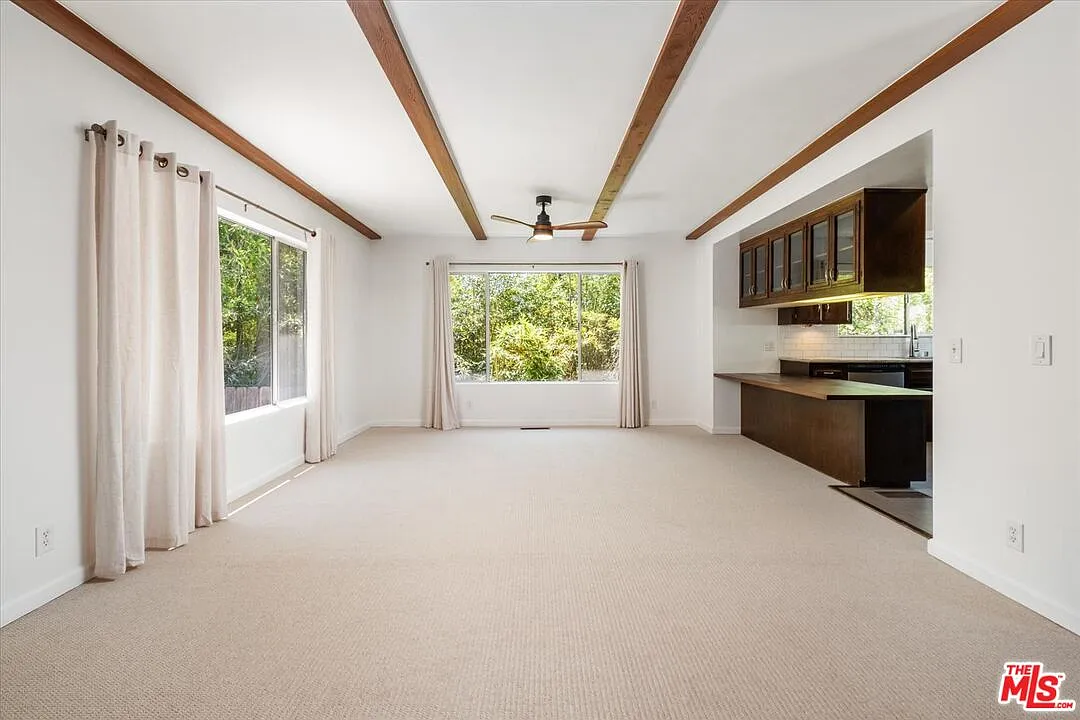 2 bed, 2.0 bath, 1676 sqft, $6,900 — Photo 4