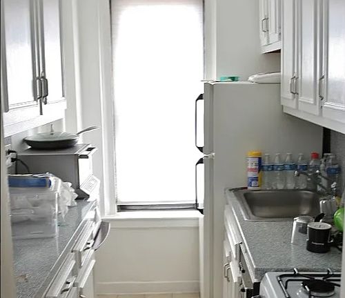 5th image of 310 E 55th St #2AA