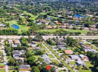 5113 Lake Blvd, Delray Beach, FL 33484