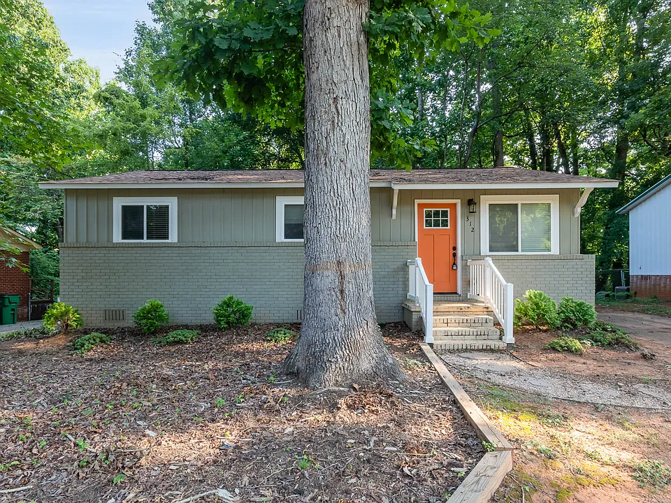 312 Glenrock Dr