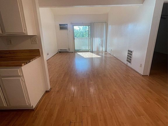 4th image of 5800 Kanan Rd Unit 247