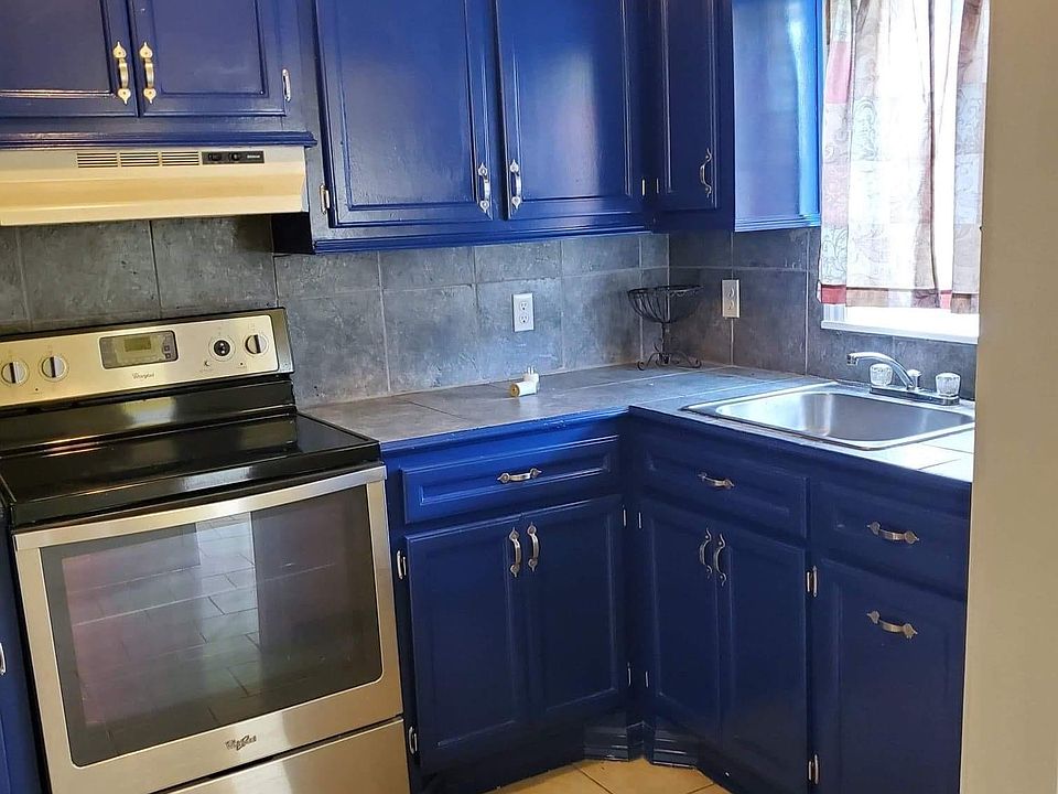 1st image of 1713 Yellowstone St #3