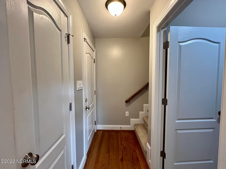 206 Sandy Springs Rd — Photo 34