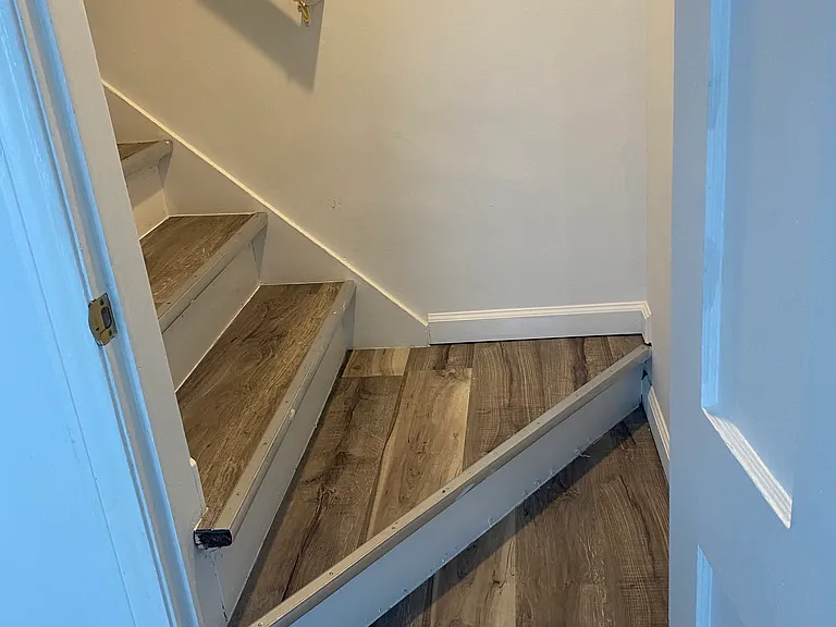 570 W Clarkston Rd — Photo 18