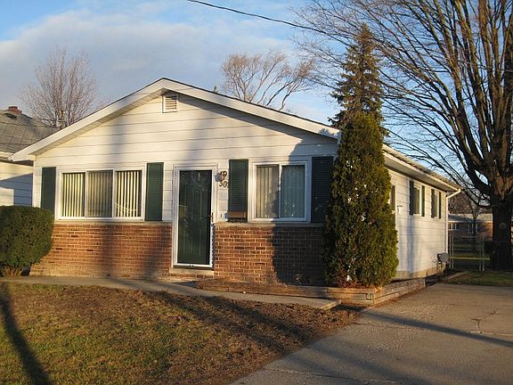 2nd image of 301 Nebobish Ave