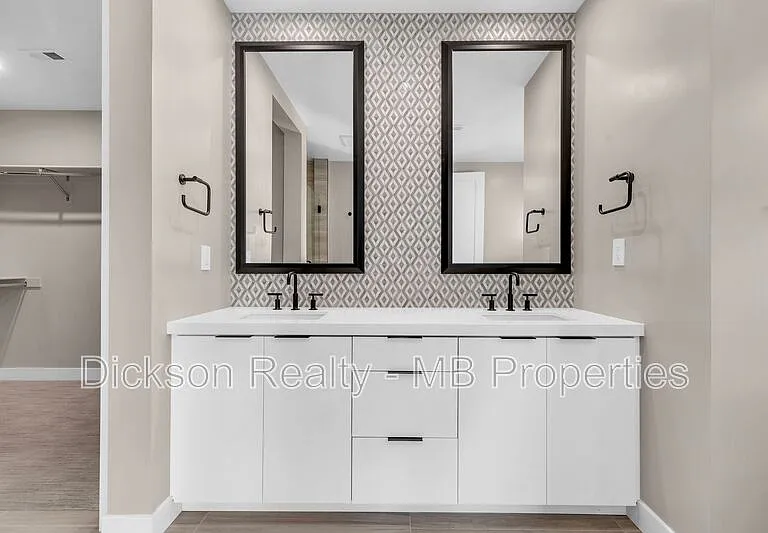 31 Campolina St — Photo 27