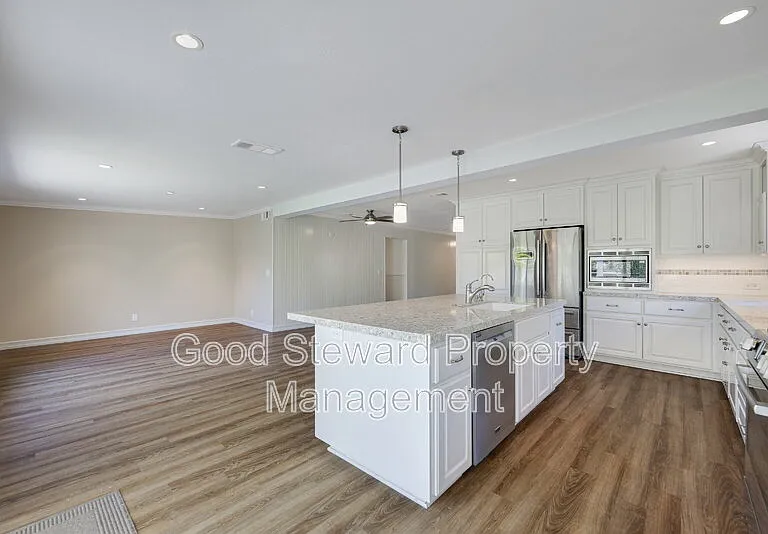20251 Avenida Del Norte — Photo 14