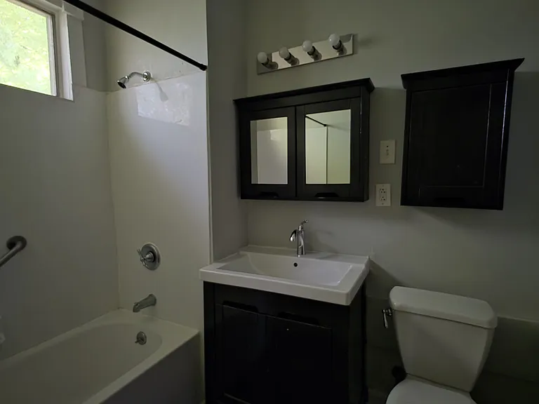 1226 Whalley Ave #B-2 — Photo 12