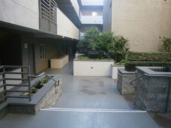 5th image of 1643 6th Ave APT 203