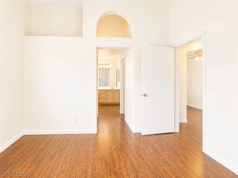 9056 Trumpet Ct — Photo 12