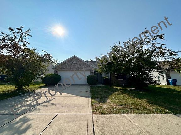 2nd image of 3704 Newcastle Ct