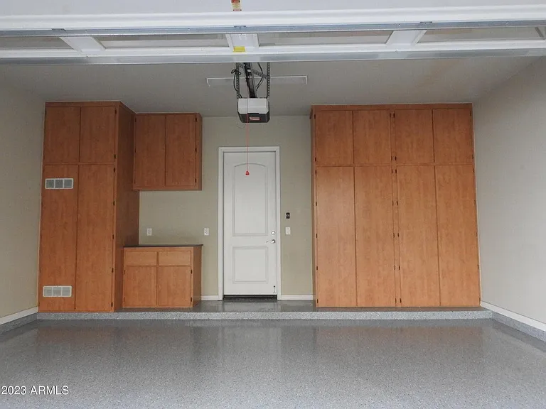 121 N California St #22 — Photo 21