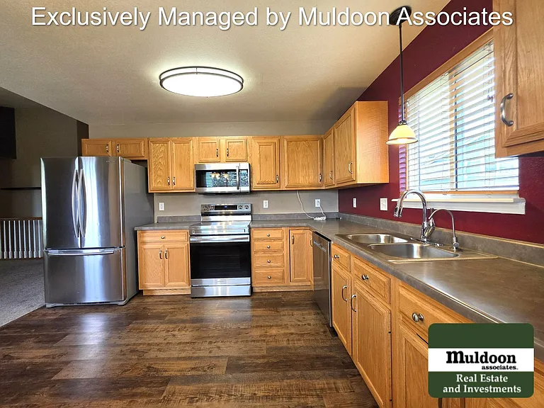7599 Sailwind Dr — Photo 7