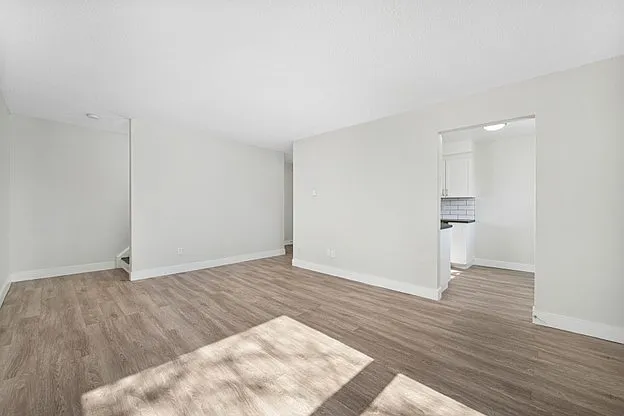 100 Rideau St — Photo 6