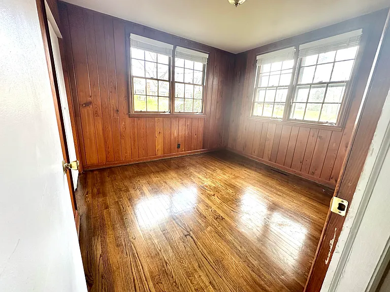 217 E Vineland Rd — Photo 17