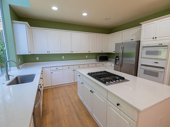 5th image of 16550 SE 48th Ct