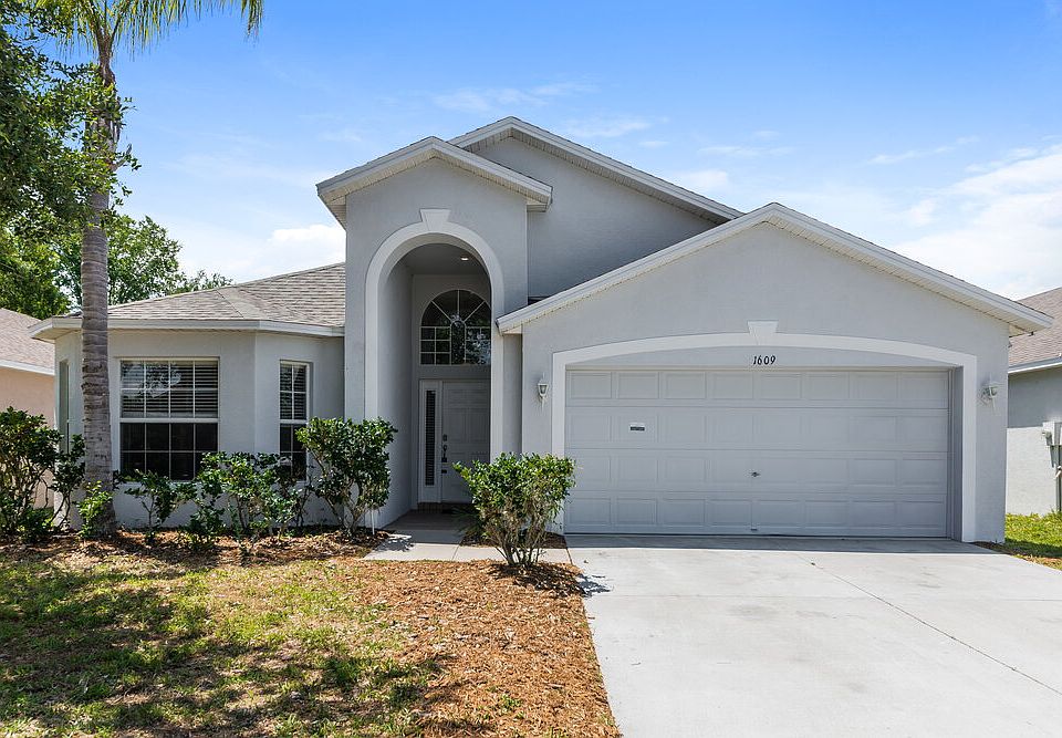 1st image of 1609 Carson White Ln