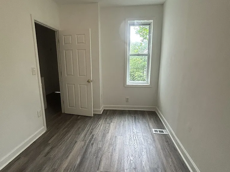 2930 W Arizona St — Photo 18