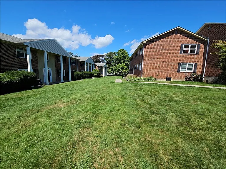 70 Carroll Ave #1004 — Photo 39
