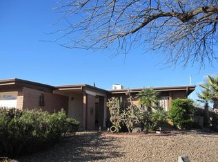 500 W Via Alamos, Green Valley, AZ 85614