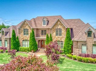 67 N Haven Dr, Jackson, TN 38305