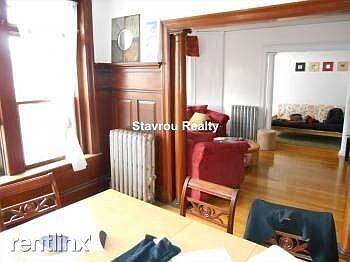 1681 Beacon St. #3C Brookline (Washington Square) Shared U