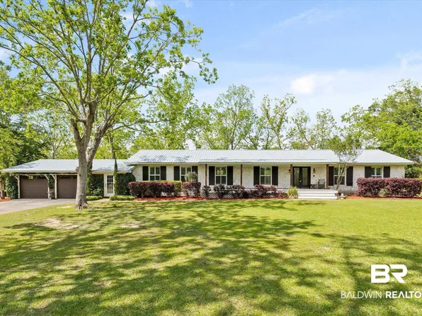 32877 W Carrier Dr, Lillian, AL 36549