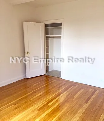 Rented by NYC Empire Realty Inc | media 31