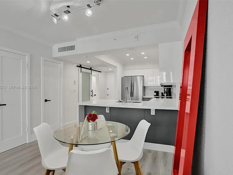 2501 S Ocean Dr #704 — Photo 7