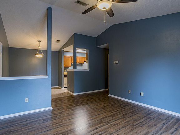 4th image of 2303 W Michigan Ave E #E6