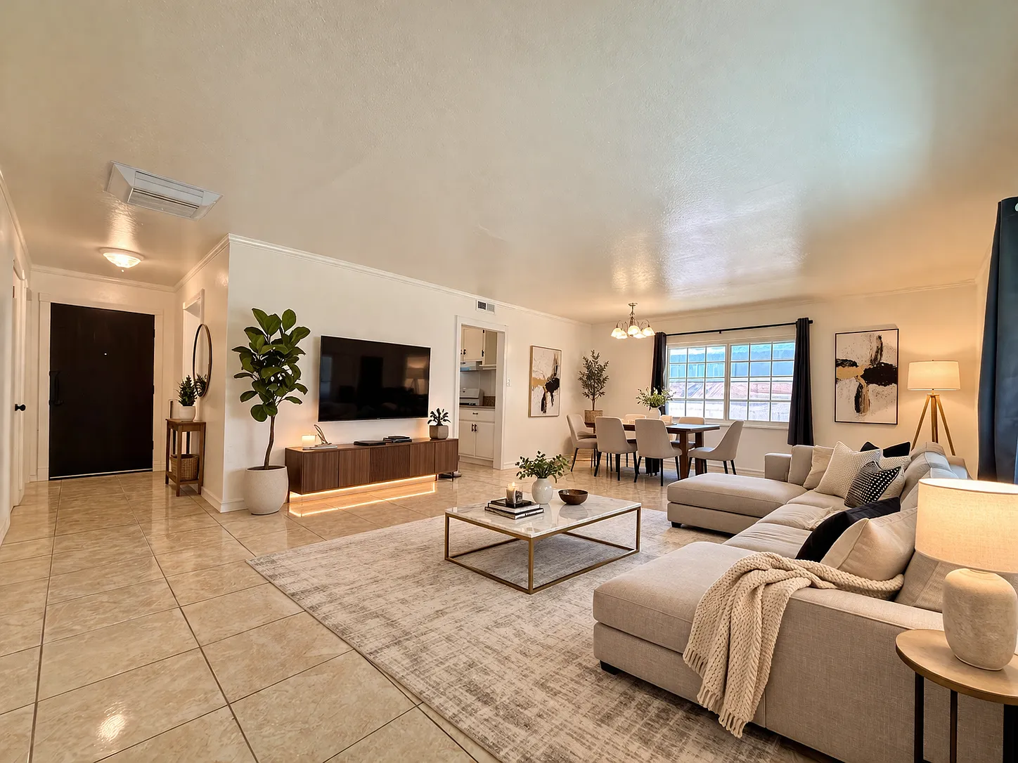 3 bed, 1.5 bath, 1241 sqft, $2,599 — Photo 2