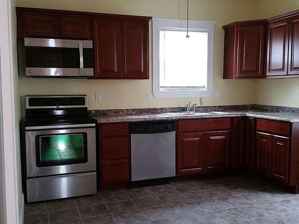 1st image of 173 Park Ave