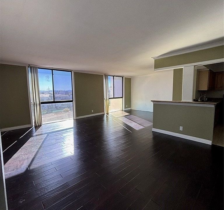 1st image of 3930 University Center Dr APT 702