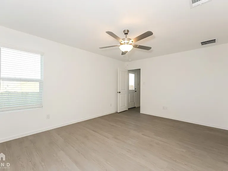 30 West Luxury Rental Homes — Photo 368