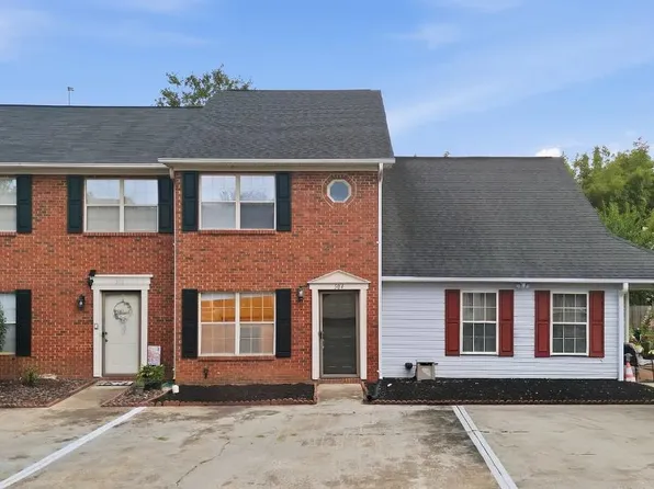 504 S Townes Ct, Spartanburg, SC 29301