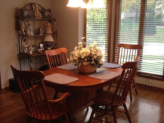 Kitchen Dinning area