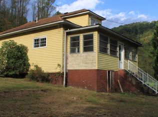 70 Red Bluff Rd, Webster Springs, WV 26288