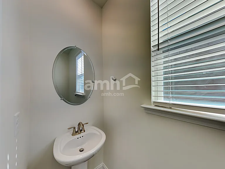 869 Headland Way — Photo 11