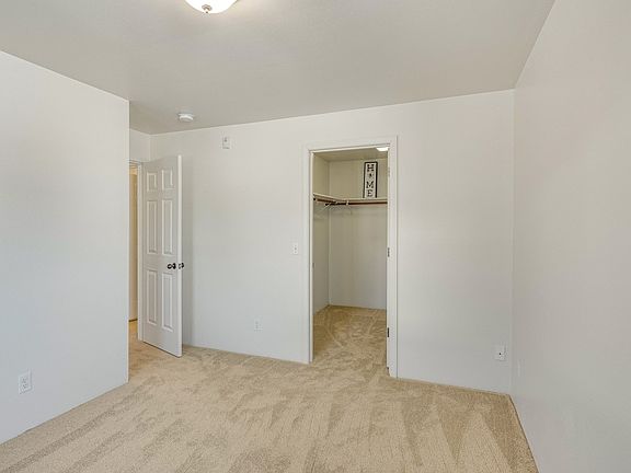 La Maisonnette Apartments - Bedroom