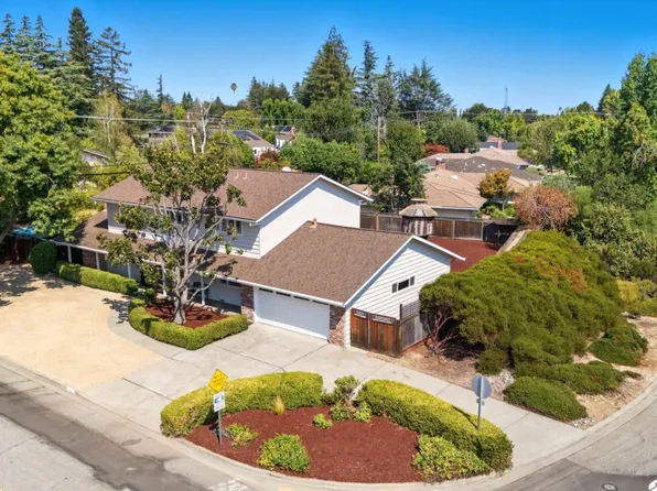 19921 Charters Ave, Saratoga, CA 95070