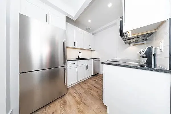 Rented by Platinum Properties | media 5