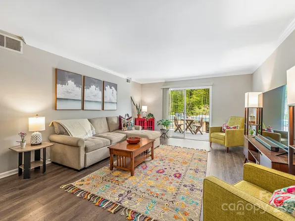 4739 Hedgemore Dr Unit I, Charlotte, NC 28209
