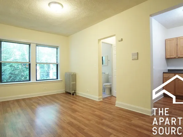 1736 N Humboldt Blvd, Chicago, IL 60647