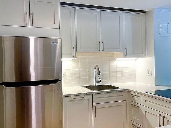 5th image of 45 Tudor City Pl APT 215
