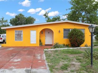 16 Massachusetts Rd, Lehigh Acres, FL 33936