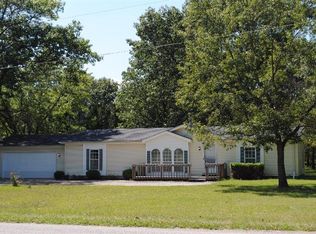 10762 N 1100 W, Demotte, IN 46310