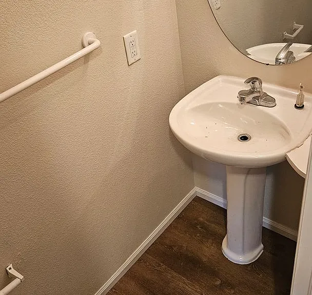 2702 Rigden Pkwy #G2 — Photo 11
