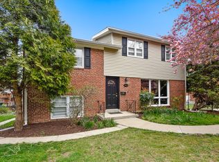 1609 Ladd St, Silver Spring, MD 20902