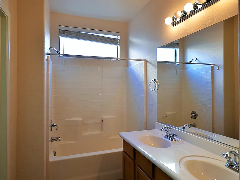 3660 E Temecula Way — Photo 15
