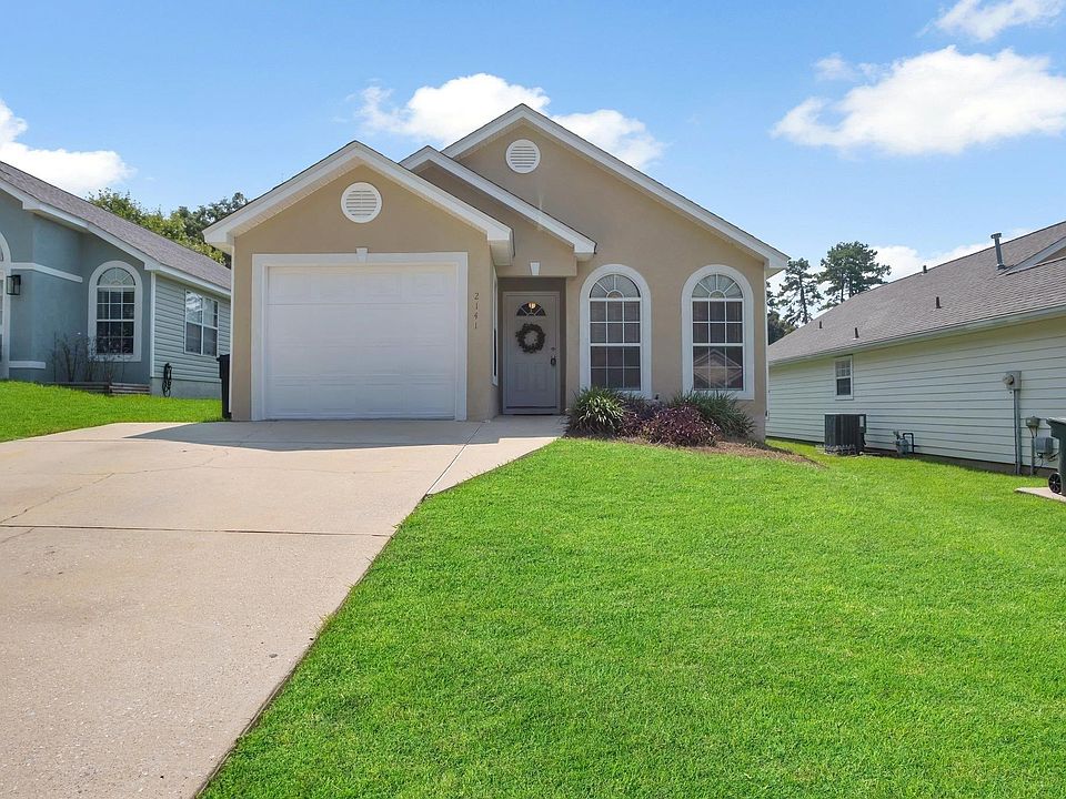 1st image of 2141 Fallbrooke Ct #0
